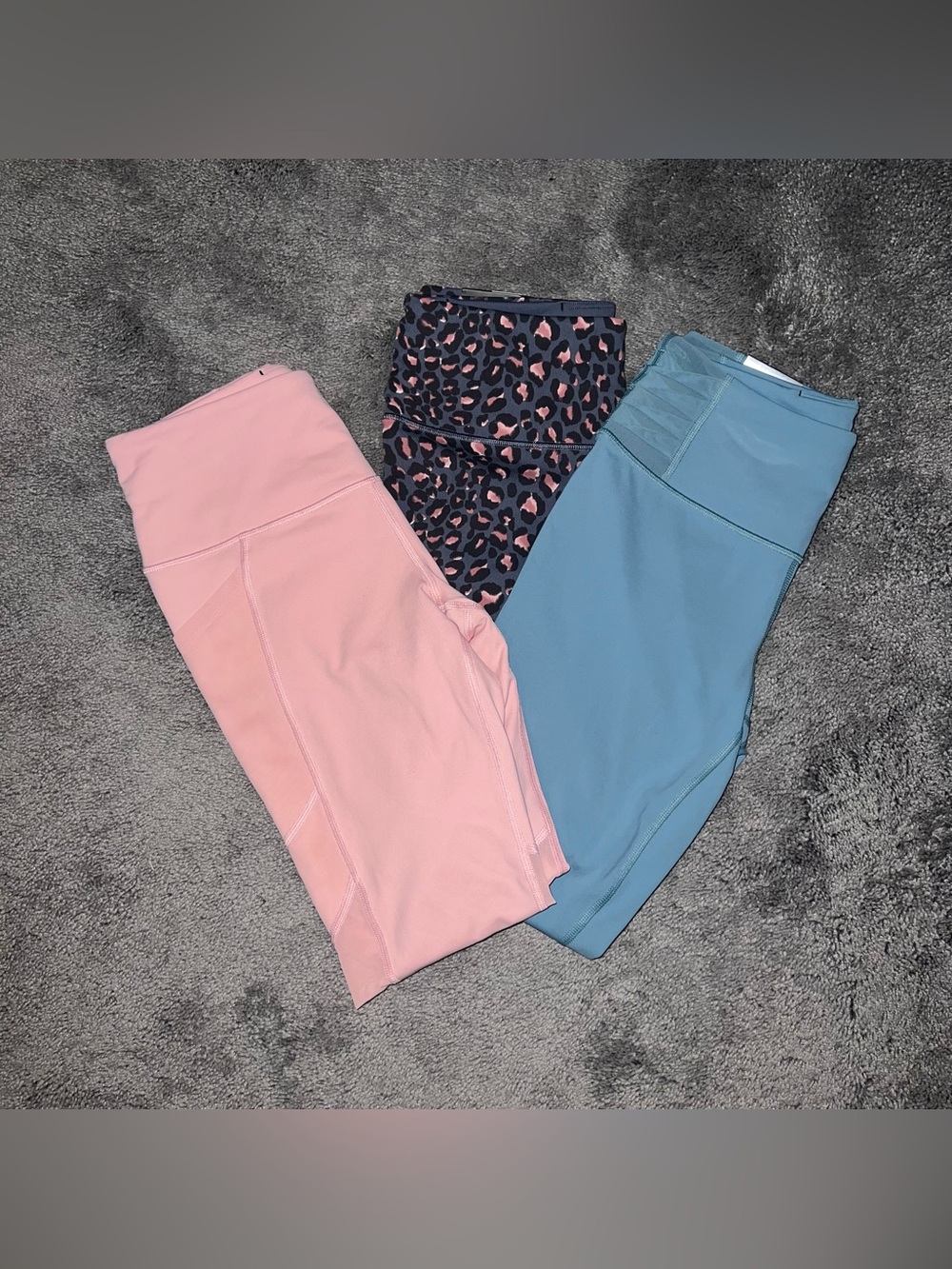 NWT Small Victoria's Secret knockout yoga pants pink & blue leopard print